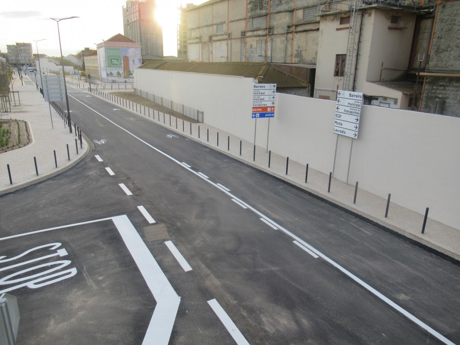 Barreiro - Conclusão das obras dentro do Parque Empresarial da Baia Tejo Restabelecimento de Circulação das carreiras 6, 14, 15, 149 e 150