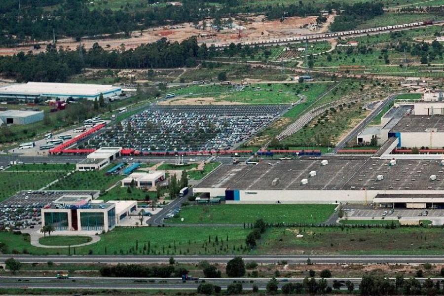 SITE Sul questiona administração da VW Autoeuropa sobre prevenção. Não são conhecidas medidas perante a grande concentração de trabalhadores.