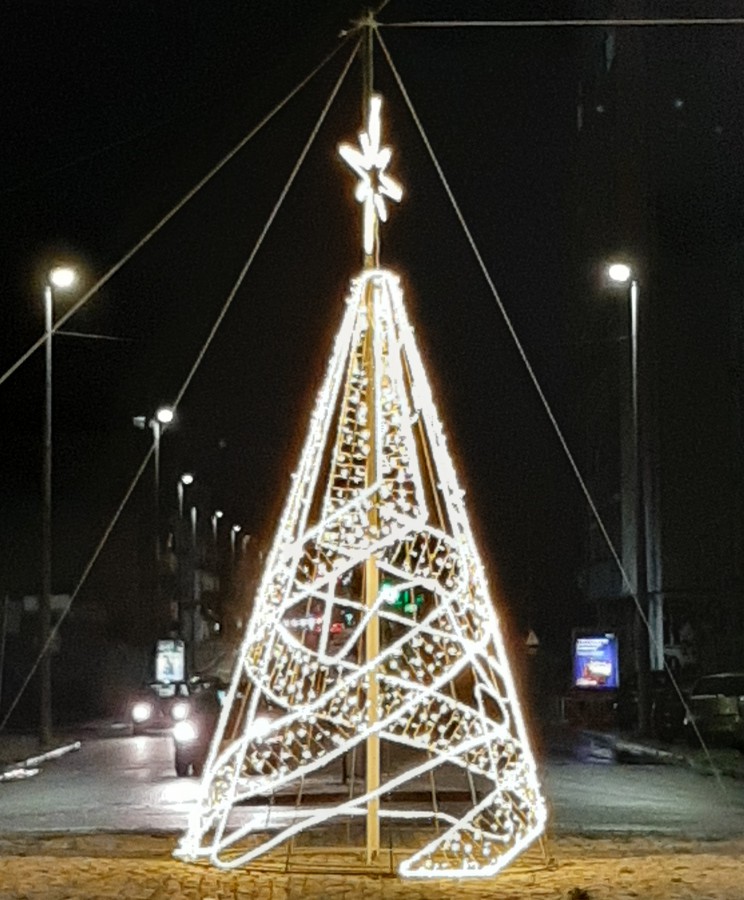 Iluminações de Natal A energia EDP Distribuição a fazer magia nas ruas . Barreiro