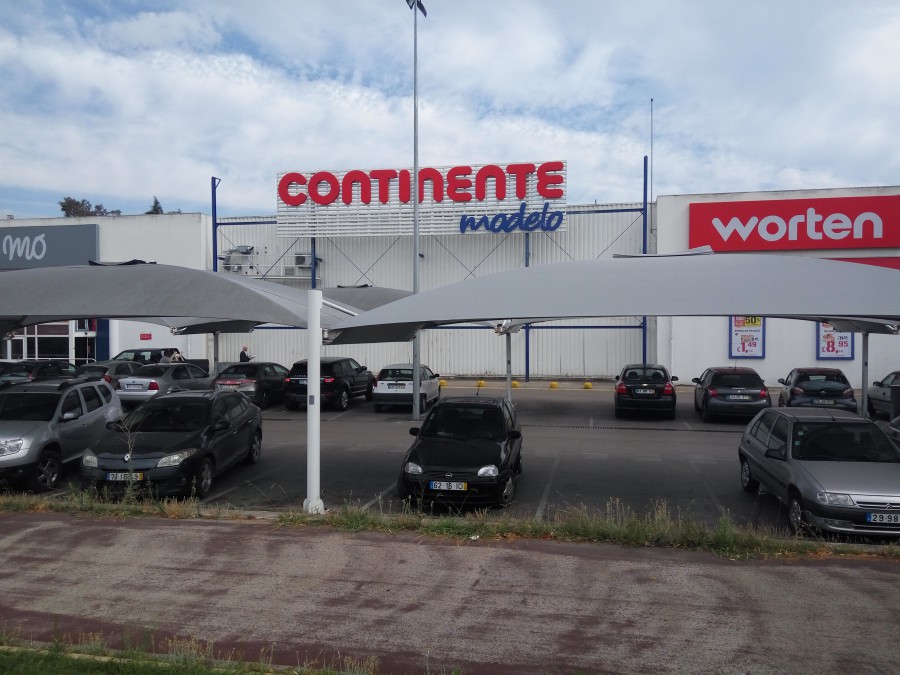 Acreditamos no potencial de crescimento do Montijo CONTINENTE MODELO MONTIJO ESTÁ A CELEBRAR 27 ANOS