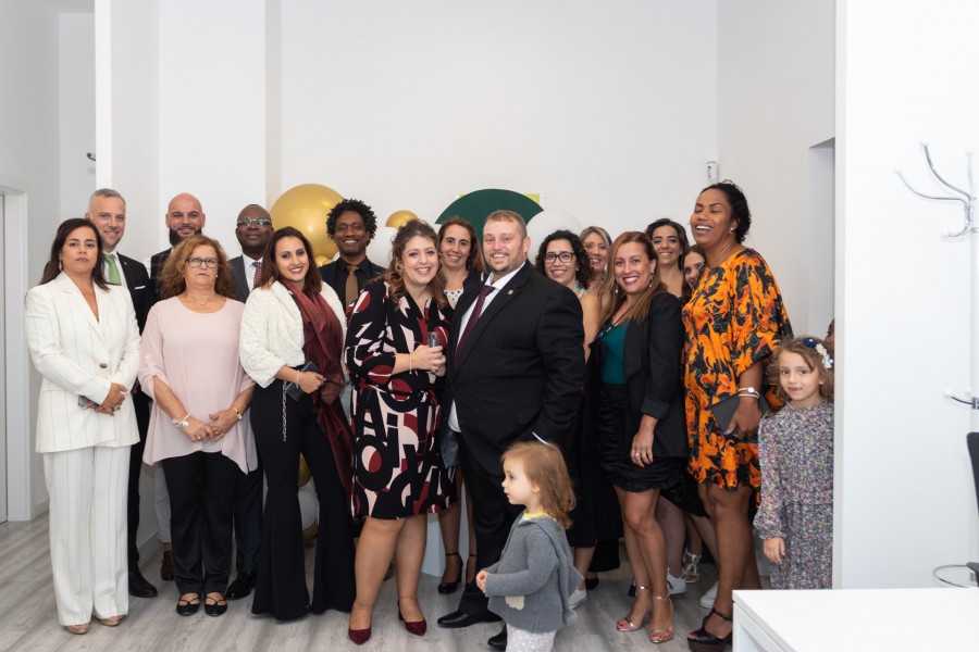 Na Urbanização dos Fidalguinhos DECISÕES E SOLUÇÕES inaugura nova loja no Barreiro