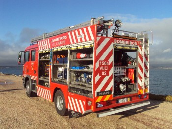 Barreiro - Bombeiros do Sul e Sueste Realizam simulacro na LBC Tanquipor