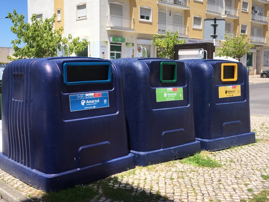 Resíduos urbanos de 9 municípios da Península de Setúbal POPULAÇÃO PRODUZ 52 KG /HAB/ANO DE RESÍDUOS RECICLÁVEIS