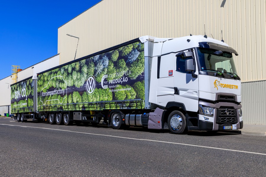 Palmela - Gigaliner da Volkswagen Autoeuropa vai poupar 70 toneladas de emissões de CO2/ano