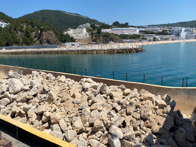 Obra de construção da Ponte Cais nº4 em Sesimbra APSS reforça competitividade e segurança no Porto de Pesca