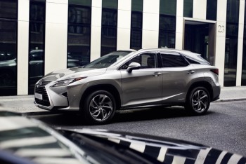 Nova Geração LEXUS RX 450h com gama definida para Portugal Estreia europeia a 15 de Setembro no Salão Automóvel de Frankfurt