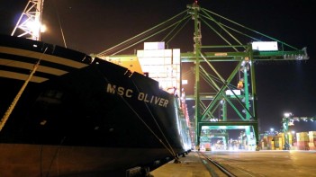 Gigante MSC Oliver escalou Sines Dos maiores navios de contentores da MSC em operação no mundo