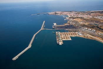 Relatório do Banco Mundial Porto de Sines é um dos maiores e mais eficientes na Europa