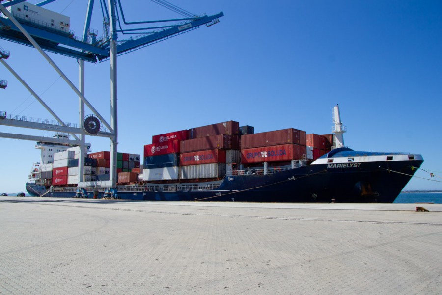 Porto de Setúbal crescimento de 4,1% face a igual período em 2020 Nos primeiros cinco meses do ano as mercadorias carregadas cresceram 11%