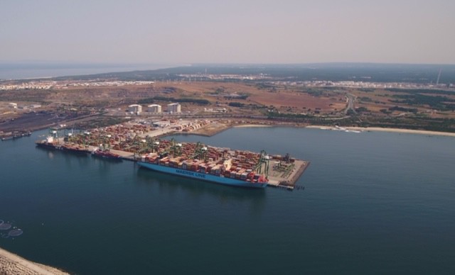 Porto de Sines ACORDO PARA EXPANSÃO DO TERMINAL XXI INVESTIMENTO PRIVADO DE 547 MILHÕES DE EUROS