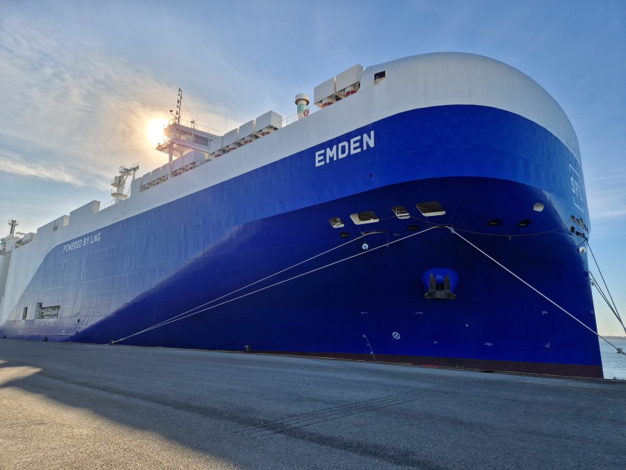 Porto de Setúbal Recebe escala do novo Ro Ro EMDEN que navega a LNG