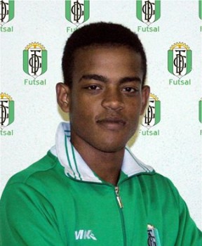 Constantino Gonçalves (Tino) do Fabril Barreiro Convocado para a Selecção Nacional Futsal de sub 21