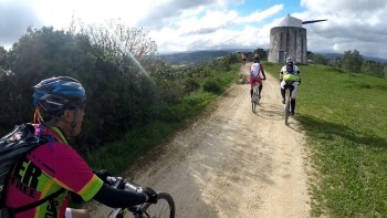 Raid Barreiro - Fátima em BTT da Fidalbyke Raid com 23 participantes onde reinou a alegria e entreajuda
