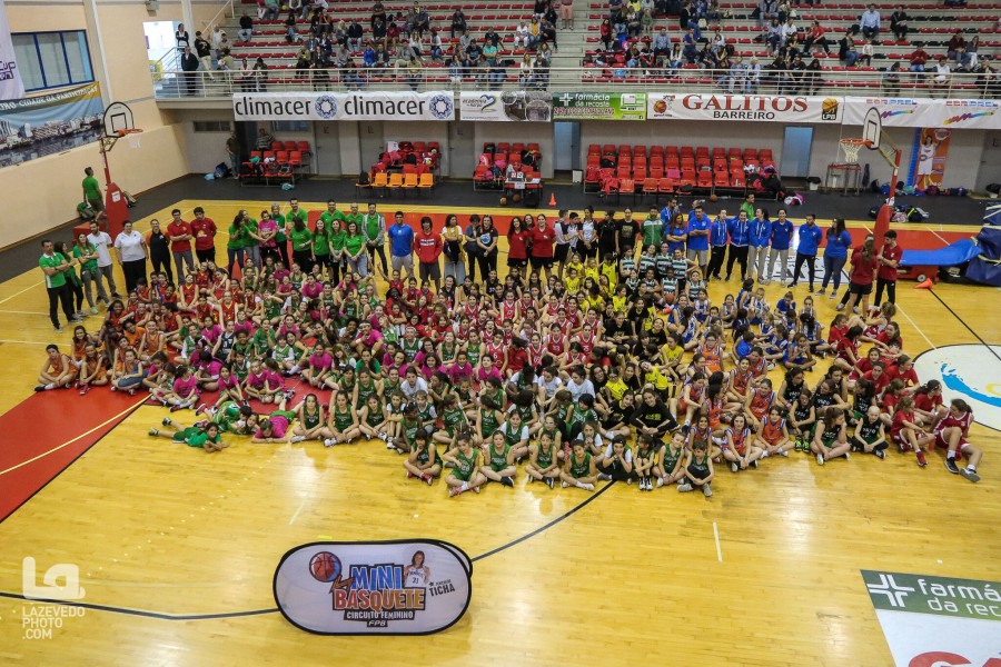 Barreiro - GDESSA realizou Torneio de Minibasquete Feminino Com a presença de 258 meninas dos 6 as 12 anos.