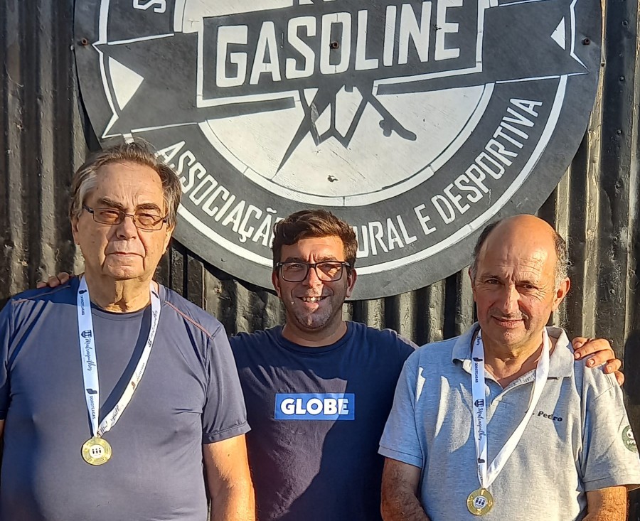 Matraquilhos Barreiro Series Dorotea Gás Apanhou a onda e destaca-se . António Pedro lidera geral