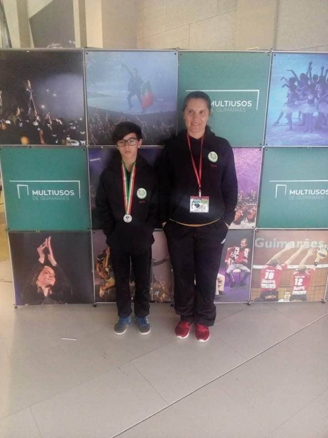 Barreiro – Rafael Piteira de «Os Leças» Sagrou-se vice campeão nacional de Duplo Mini Trampolim>
