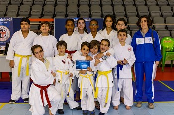 Palmela - Escola Desportiva de Karaté do Clube Desportivo Pinhalnovense Com excelentes desempenhos e resultados