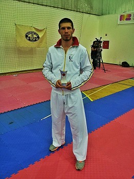 Barreiro - karateca barreirense Filipe Reis Foi medalha de prata no Maia International Open