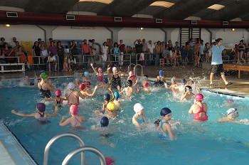 Festival de Verão da Escola Municipal de Natação no Montijo