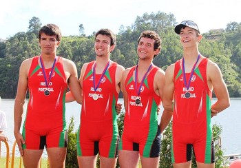 Barreiro - Remo Quadri scull da Equipa Nacional em que se integra João Raposinho conquista a prata na XXXIV Regata Internacional de Gondomar