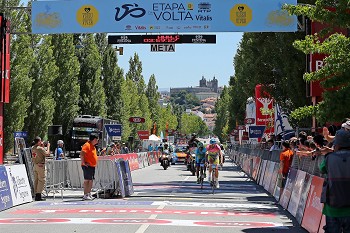 Volta a Portugal Nem só de competição vive a Volta Viseu consagra cicloturistas