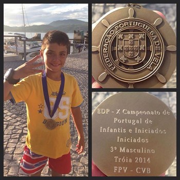 Ricardo Alves do Clube de Vela do Barreiro Obteve Medalha de Bronze no Campeonato de Portugal de Infantis e Iniciados de Optimist