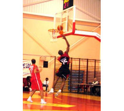 Basquetebol - Barreirense Vitória do colectivo frente ao CAB (95-93)