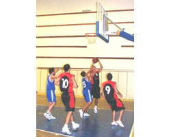 Basquetebol Barreirense Juniores B Vitórias claras sobre o Basket de Almada e Pinhalnovense