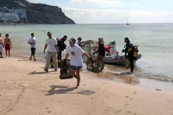 Na Praia do Ouro - Sesimbra XI Encontro de Limpeza Subaquática