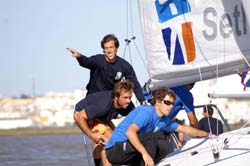 Equipa do Olímpico do Barreiro Seth.pt Team em Lanzarote numa prova do circuito espanhol de Match Race