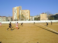 Futebol Setúbal Fabril do Barreiro empatou com líder Amora ( Seixal ) . Galitos vence Vasco da Gama de Sines