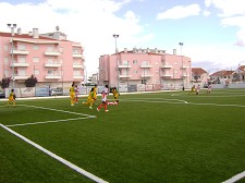 II Torneio Academia do FC Barreirense Reuniu no Barreiro cerca 1000 atletas de 27 clubes . Grande adesão do público
