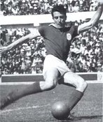 José Augusto velha glória do futebol do Barreiro No lançamento da Escola de Futebol Geração Benfica de Setúbal