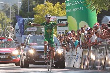 Ucraniano veste amarela e lidera a montanha Sérgio Ribeiro bateu Cândido Barbosa no sprint para o 2º lugar