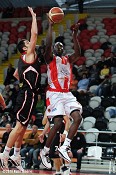 Basquetebol Barreiro OUTRA VEZ NO ÚLTIMO SEGUNDO OVARENSE - 77 - BARREIRENSE - 76