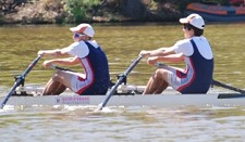 Ferroviários do Barreiro / Baía do Tejo Participaram com 25 remadores na I Regata Fluviário de Mora
