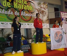Karaté Nacional Sara Ramos do Barreiro vence V Taça de Almeirim