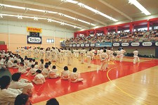 Associação de Karate do Distrito de Setúbal promove estágio no Barreiro