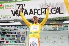 Fafe vestiu amarelo a Hugo Sabido