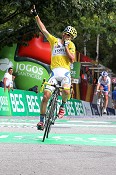 73ª Volta a Portugal Ribeiro caiu, levantou-se e ganhou outra vez