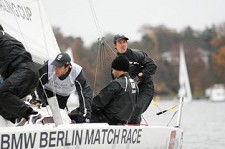 Equipa de Olimpico do Barreiro Seth Sailing Team lidera em Berlim