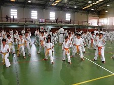 Karaté no Pinhal Novo e Palmela actividade de participação grátis