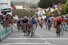 30 ª Volta ao Alentejo Crédito Agrícola Costa Azul Algarvio festeja na capital do porco alentejano