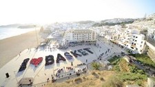Albufeira acolheu Comitivas na Praça dos Pescadores FESTA DO BASQUETEBOL JÁ COMEÇOU