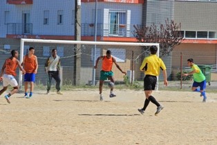 Na zona da Bela Vista em Setúbal Torneio de futebol potenciou a reabilitação de um espaço desportivo