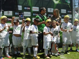 LIGA ZON KIDS 2013 EM SETUBAL Setúbal contou com a participação de 1400 craques