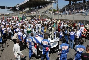 Corrida no Brasil termina prematuramente para a Toyota Racing