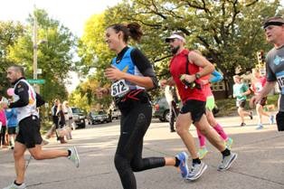 Maratona contou, pela primeira vez, com a participação de um herói português Atleta portuguesa com Diabetes corre 42 quilómetros em Maratona dos EUA
