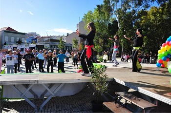 "BarreiroFit 2013" no Pavilhão da Escola Quinta Nova da Telha Quinta Nova da Telha a 15 de dezembro com entrada livre