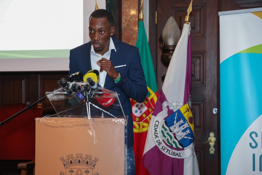 Pedro Pablo Pichardo medalha de ouro nos Jogos Olímpicos de Tóquio «Vou continuar a trabalhar para representar o nosso país e a nossa cidade, que é Setúbal»